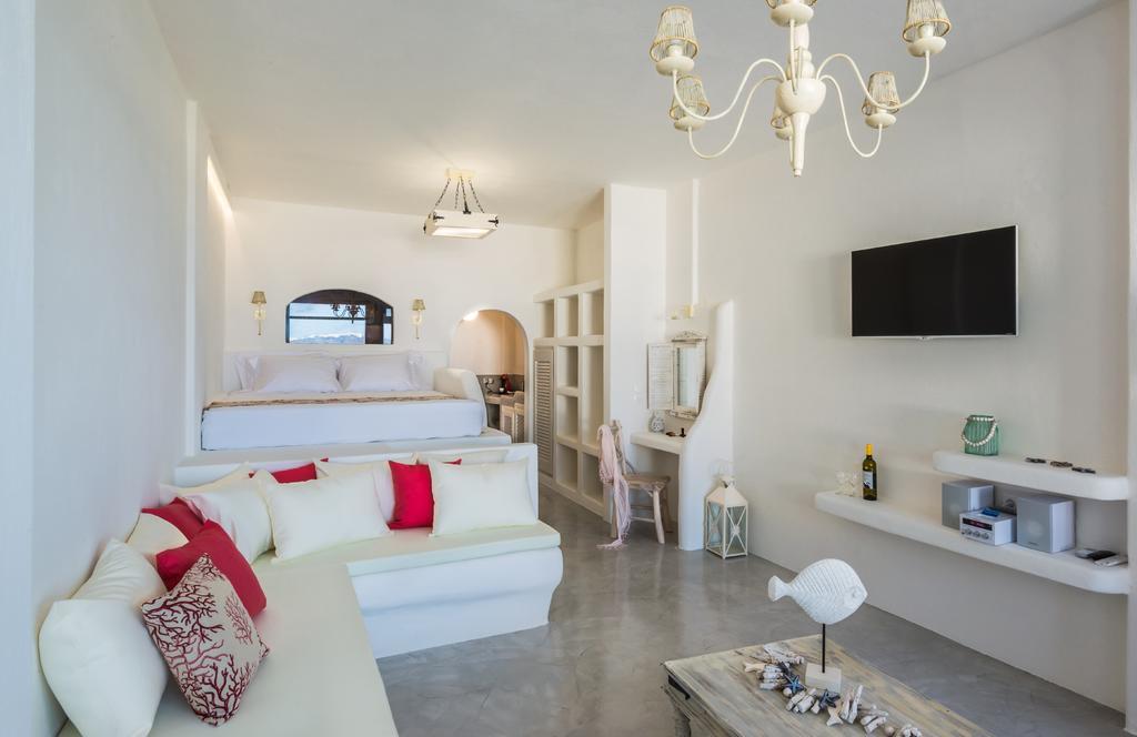 Black Diamond Suites (Adults Only) Akrotírion Habitación foto